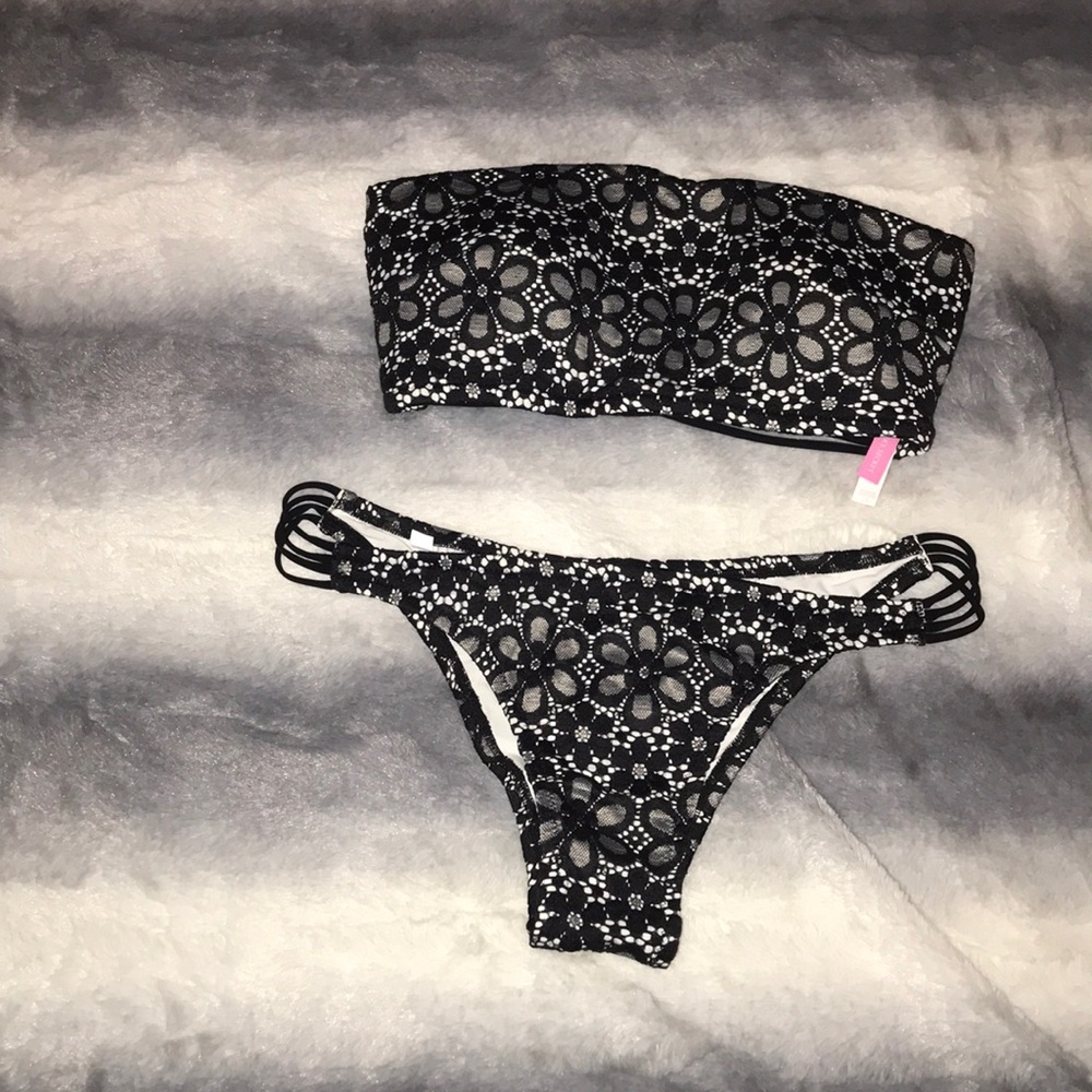 NWOTVictoria Secret  Black White Lace Bikini
